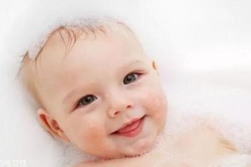 儿童能用成人洗发水吗 成人洗发水的禁用成分