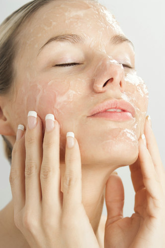 油皮怎么洗脸才好 正确的洗脸方法分享 