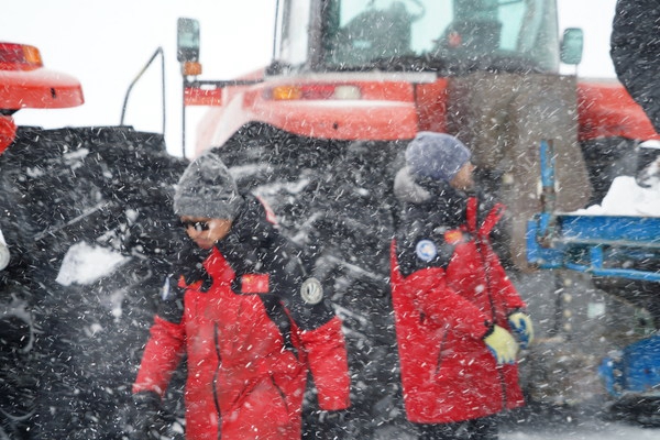 探索不止，波司登聯合中國南極科考隊推出專業保暖系列 