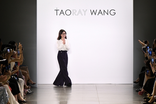 王陶：我想让世界看到高品质的上海服装和高品位的中国女性！