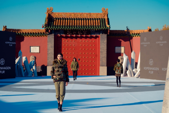 让世界重新定义“中国皮草”-哥本哈根皮草联手KC皮草品牌荣耀升级巅峰发布